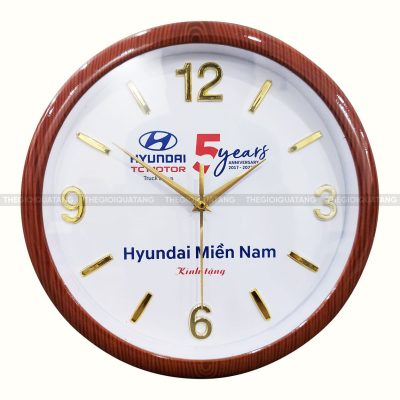 Đồng hồ in logo quà tặng doanh nghiệp 1