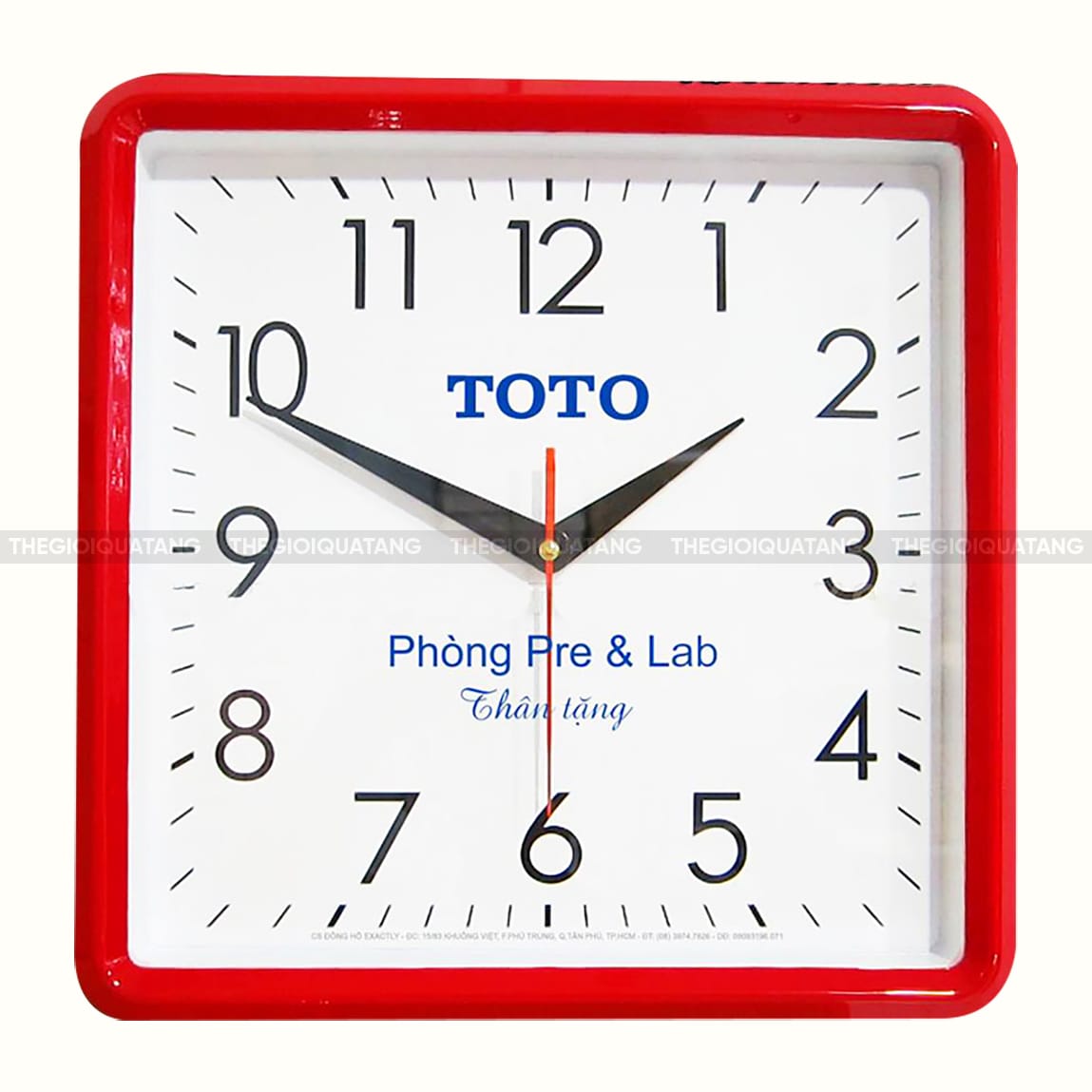 đồng hồ treo tường vuông