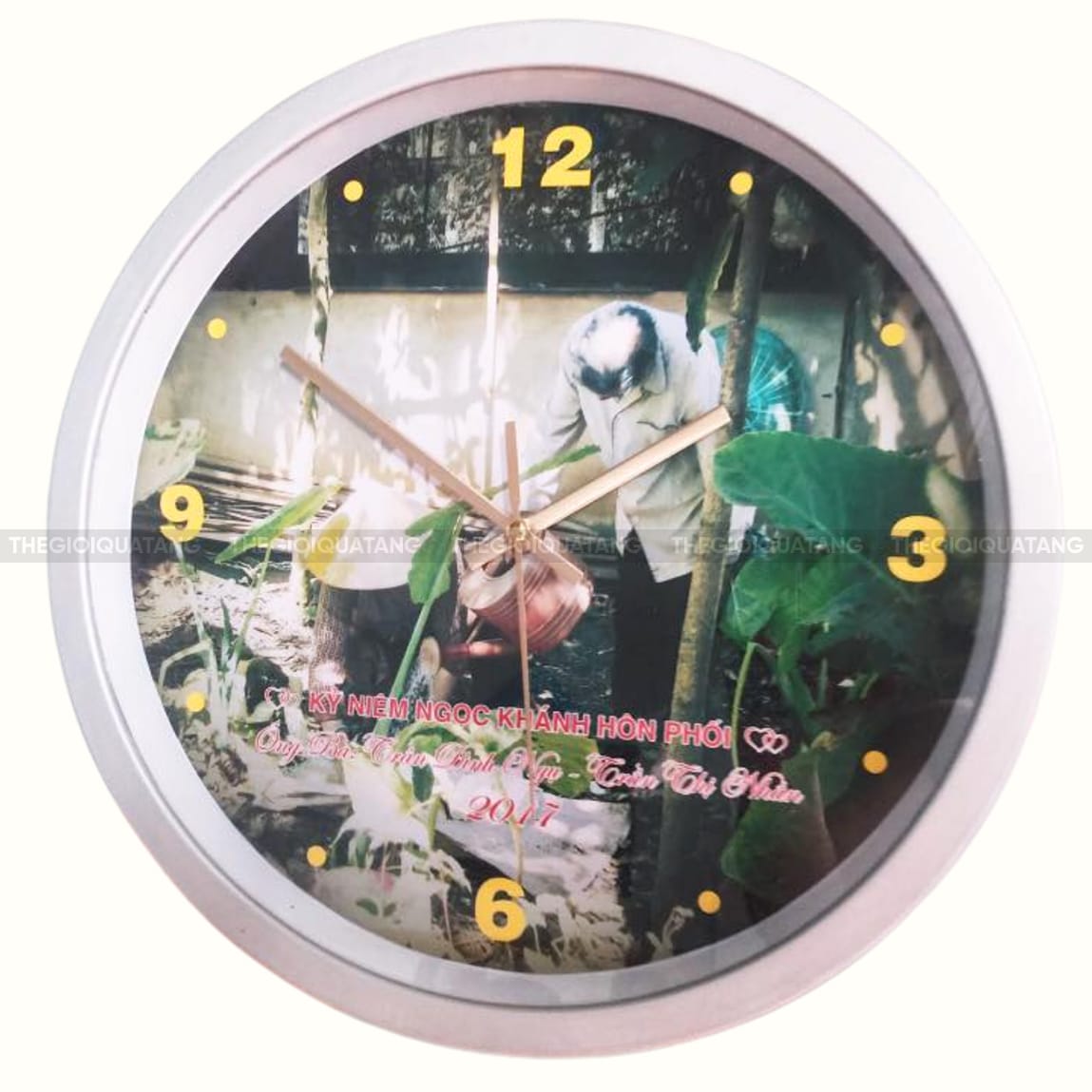 Quà tặng đồng hồ treo tường làm kỷ niệm 1
