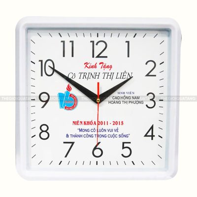 Xưởng đồng hồ treo tường vuông in logo làm quà tặng 1