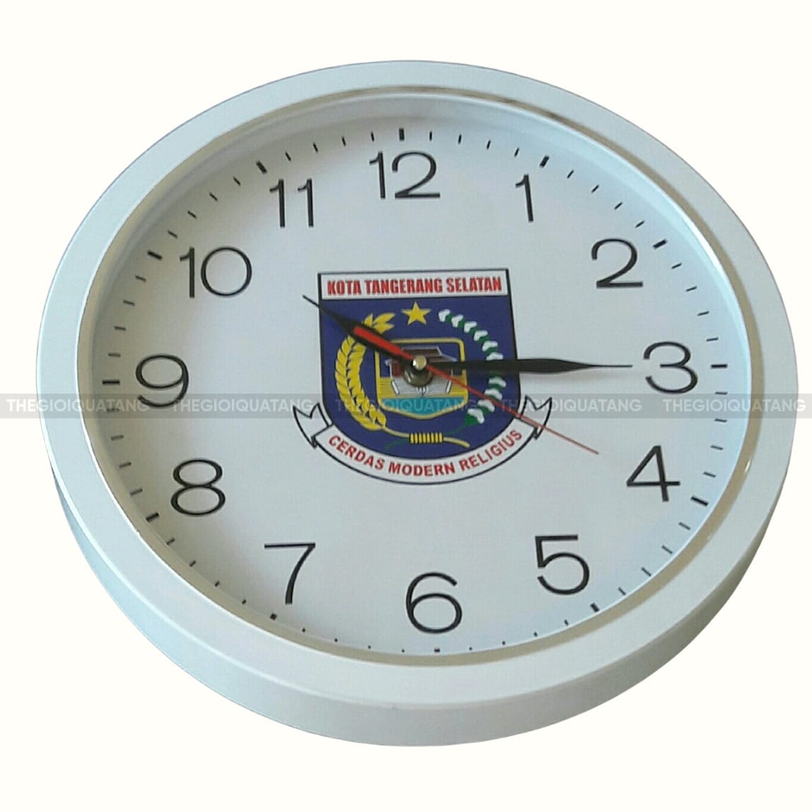 xưởng in logo đồng hồ treo tường theo yêu cầu