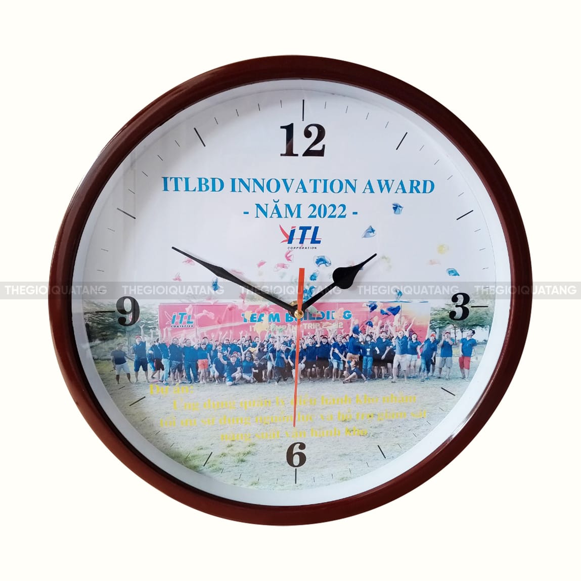 xưởng sản xuất đồng hồ treo tường giá rẻ
