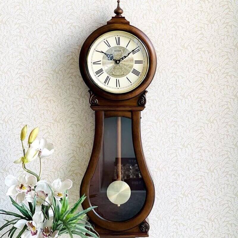 Cấu trúc đồng hồ treo tường cơ có quả lắc giúp hoạt động ổn định 