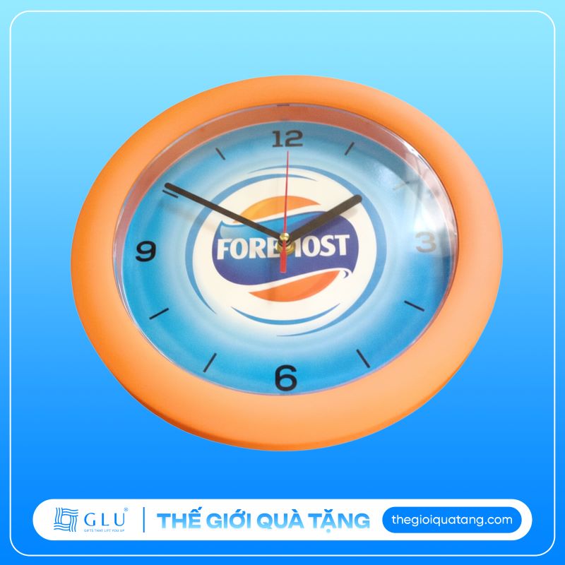 đặt đồng hồ treo tường in logo