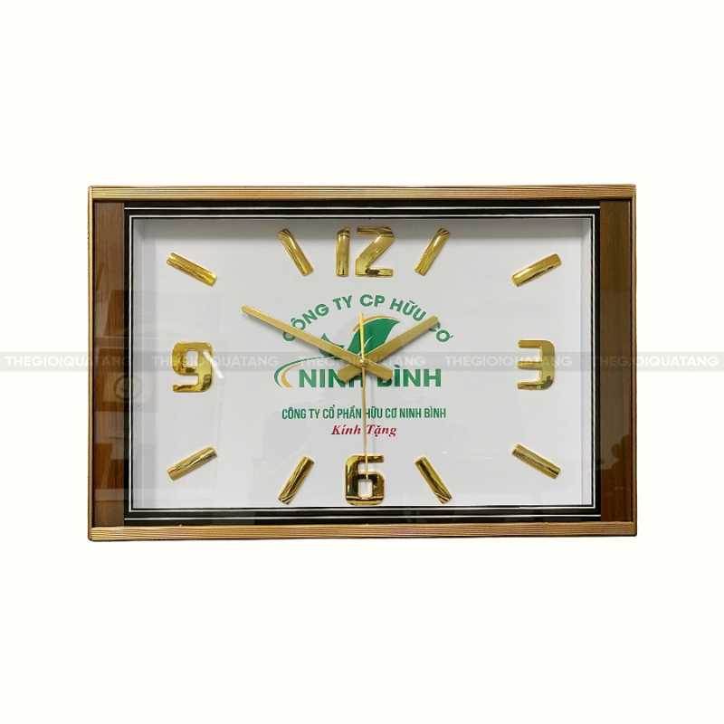 Đồng hồ hình chữ nhật mạ vàng sang trọng, tinh tế