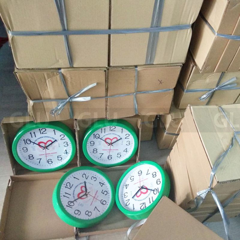 Đồng hồ treo tường in logo sắc nét, đóng gói cẩn thận