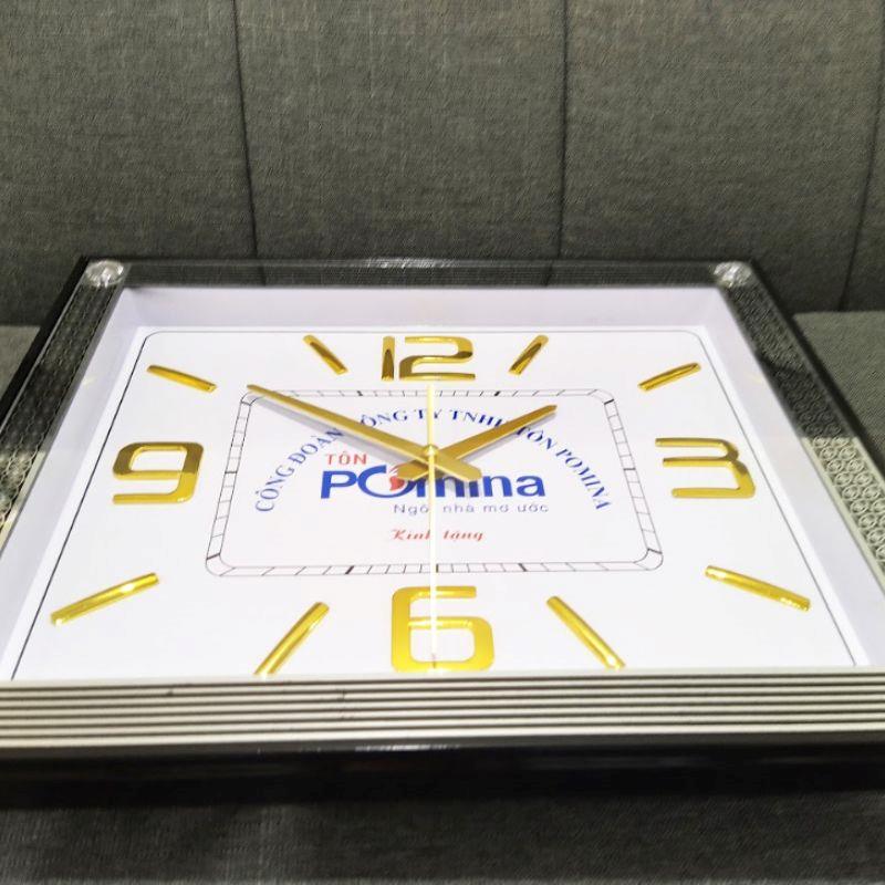 Top mẫu đồng hồ treo tường hình chữ nhật sang trọng 