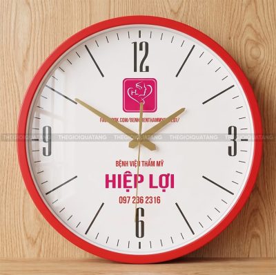Đồng hồ quảng cáo giá rẻ Thẩm Mỹ Viện Hiệp Lợi 2