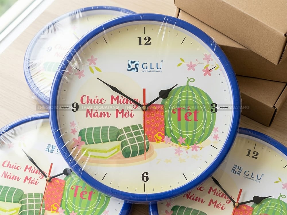 Đồng hồ treo tường Chúc Mừng Năm Mới GLU 4