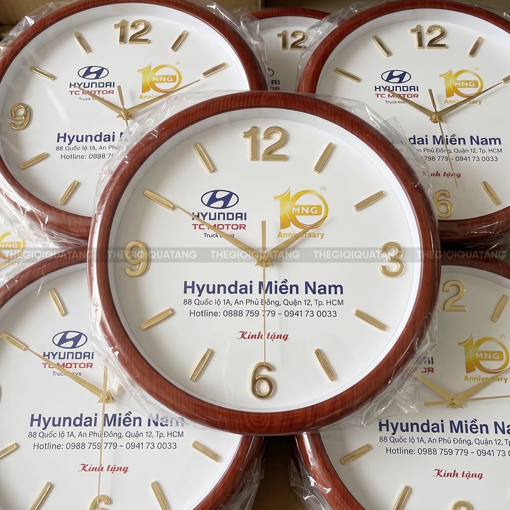 Đồng hồ treo tường giá rẻ Huyndai Miền Nam 5