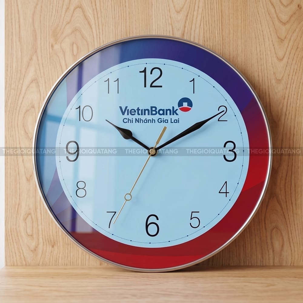 Đồng hồ treo tường hình tròn in logo Ngân Hàng Vietinbank 1