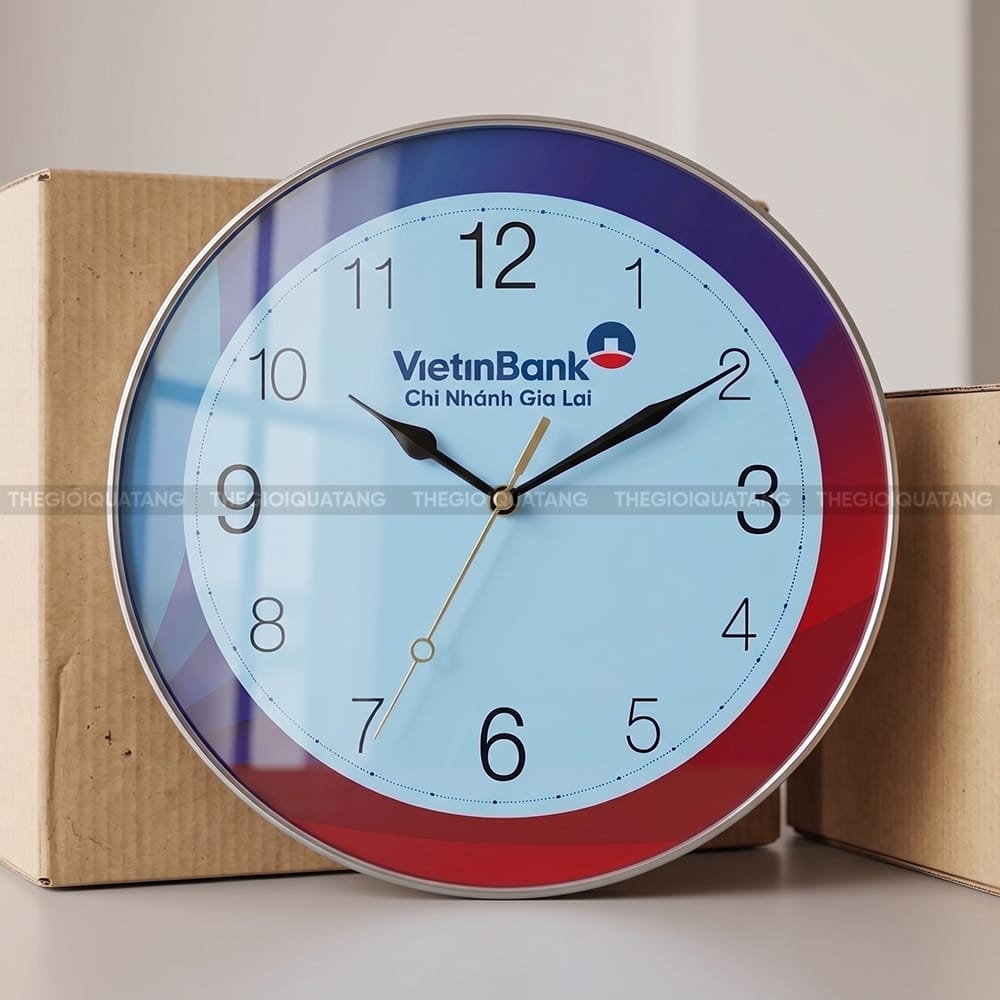 Đồng hồ treo tường hình tròn in logo Ngân Hàng Vietinbank 3