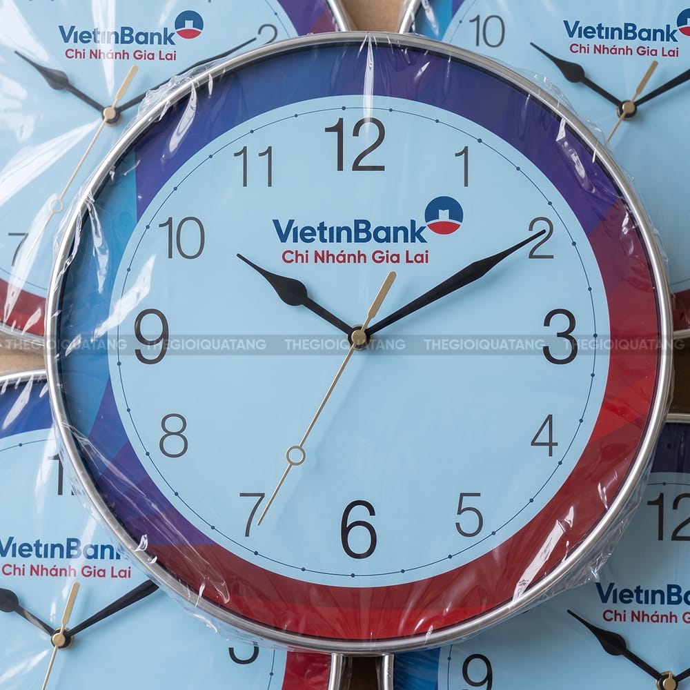 Đồng hồ treo tường hình tròn in logo Ngân Hàng Vietinbank 5