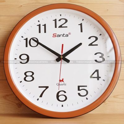 Đồng hồ treo tường in logo công ty Santa 4