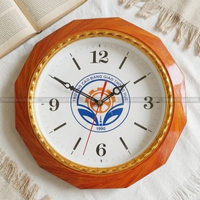 Đồng hồ treo tường in logo công ty Trường Cao Đẳng Giao Thông Huế 4