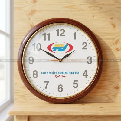 Đồng hồ treo tường in logo quà tặng Công ty CP Đầu Tư Thương Mại Trung Đông 4