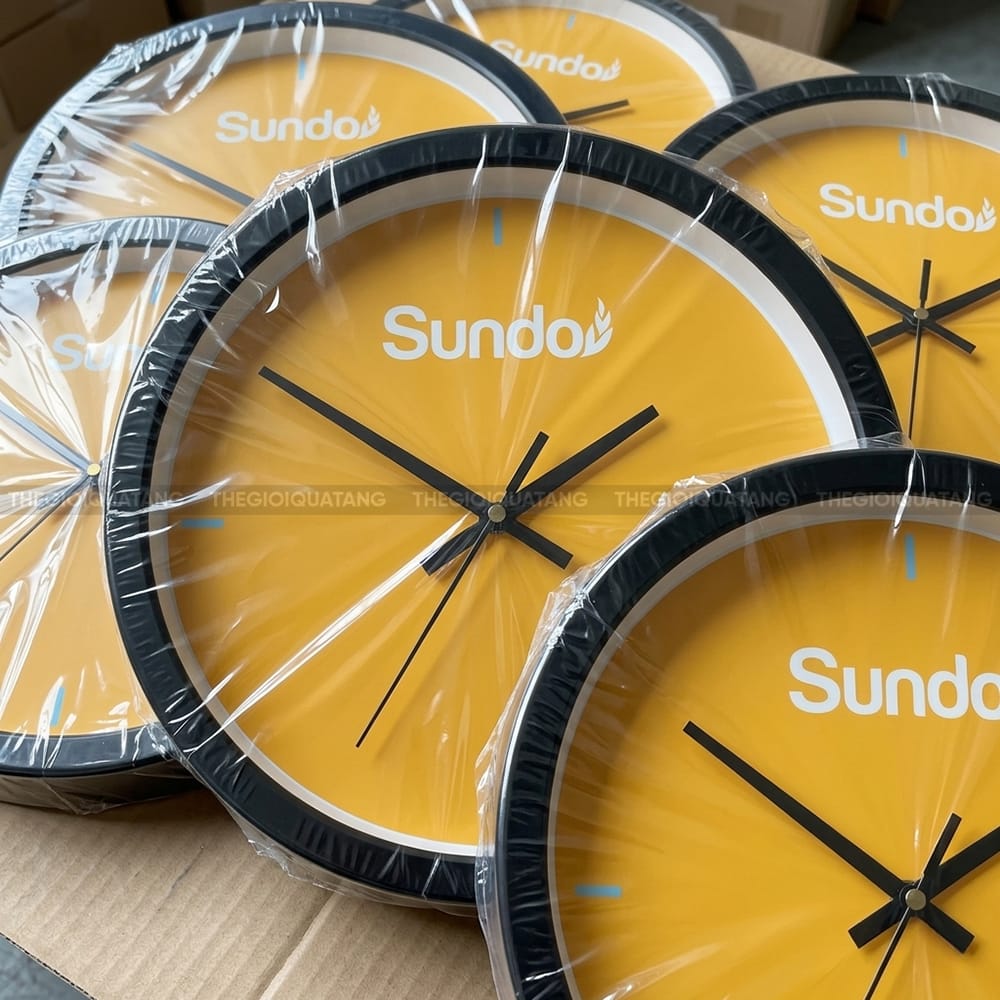 Đồng hồ treo tường in logo Sundo 4