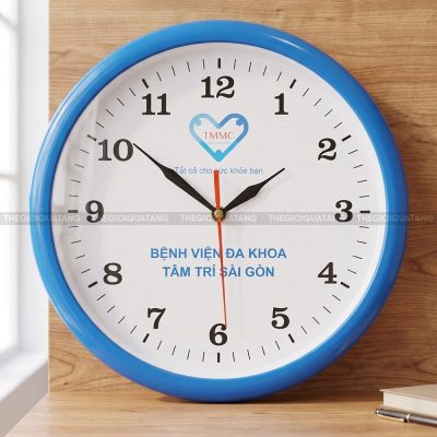 Đồng hồ treo tường quà tặng in logo Bệnh Viện Đa Khoa Tâm Trí Sài Gòn 1