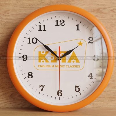 Đồng hồ treo tường quà tặng in logo Kita English And Music Classes 6