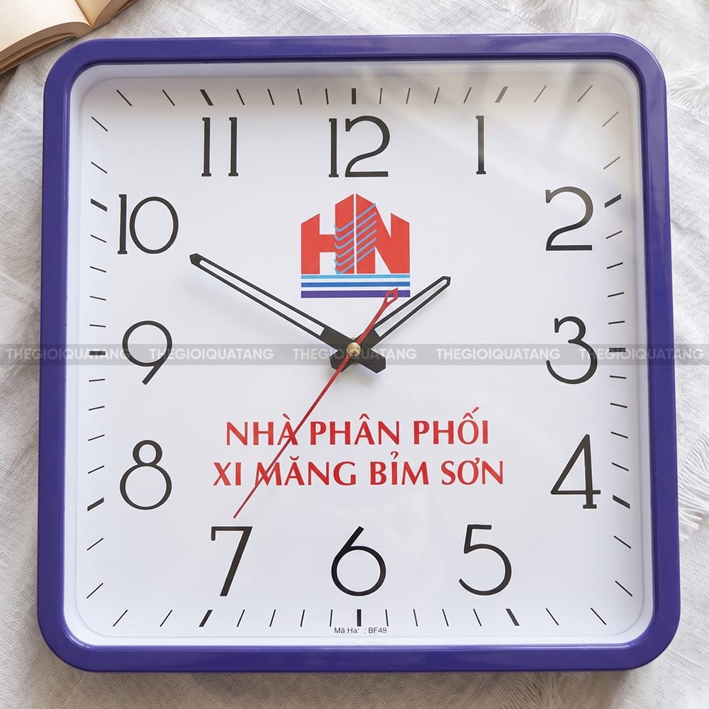 Đồng hồ treo tường quảng bá thương hiệu hiệu quả 1