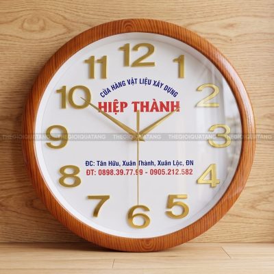 Đồng hồ treo tường quảng cáo in logo công ty Cửa Hàng VLXD Hiệp Thành 5