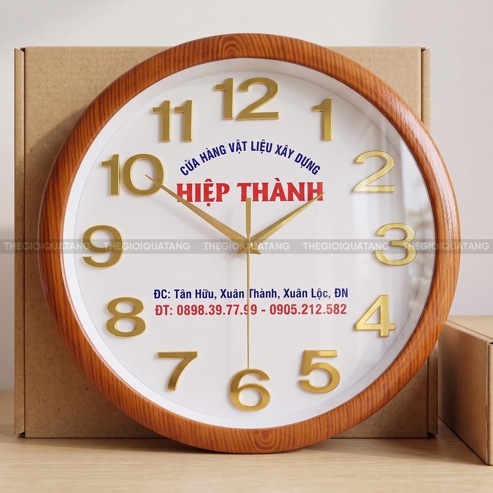 Đồng hồ treo tường quảng cáo in logo công ty Cửa Hàng VLXD Hiệp Thành 6