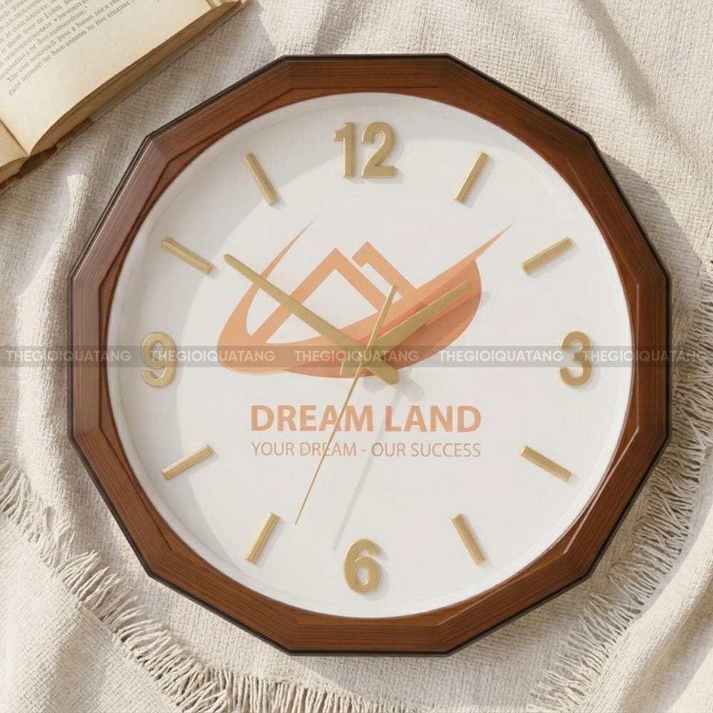 Đồng hồ treo tường quảng cáo in logo Dream Land 2