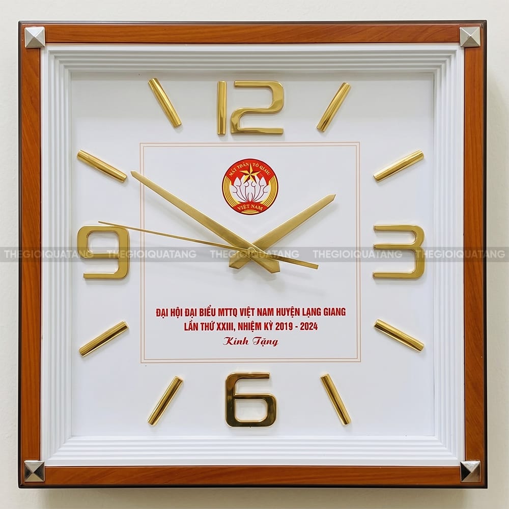 Đồng hồ treo tường quảng cáo in logo hình vuông QC25036 5