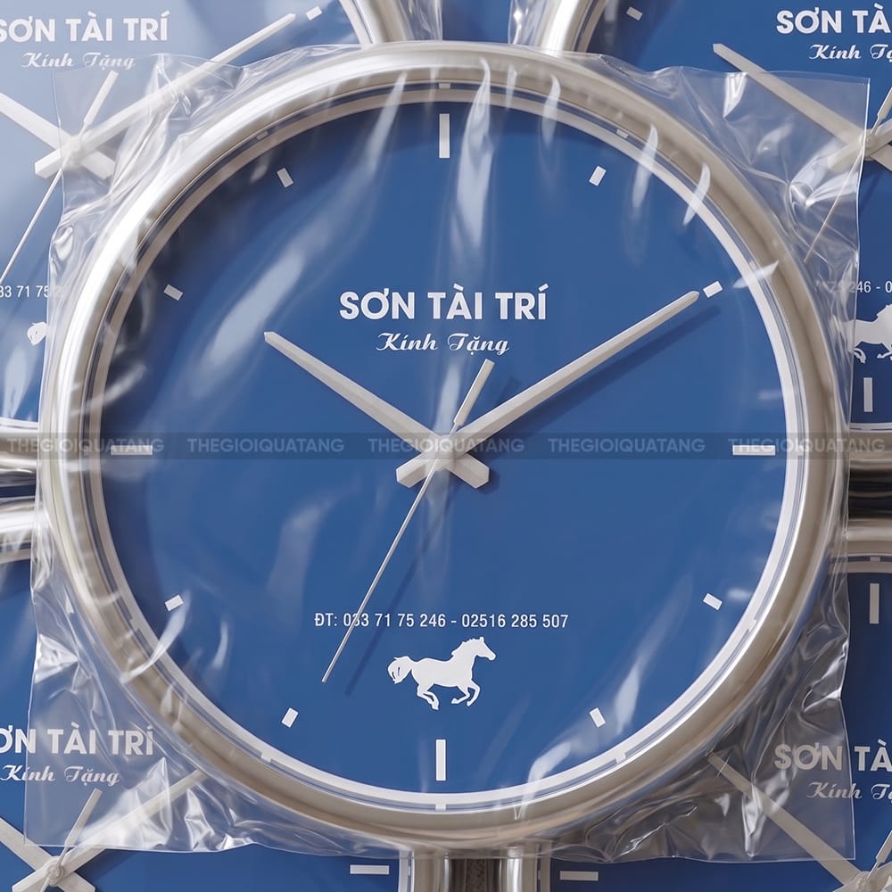 Đồng hồ treo tường quảng cáo in logo Sơn Tài Trí 5