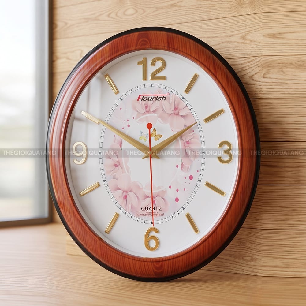 Đồng hồ treo tường thiết kế riêng theo bộ nhận diện 4
