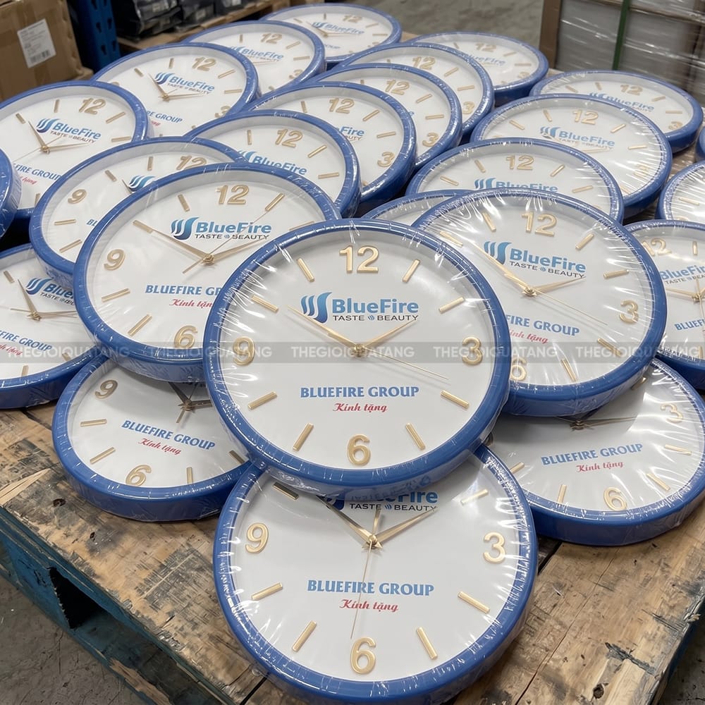 Đồng hồ treo tường tròn in logo BlueFire Group 3