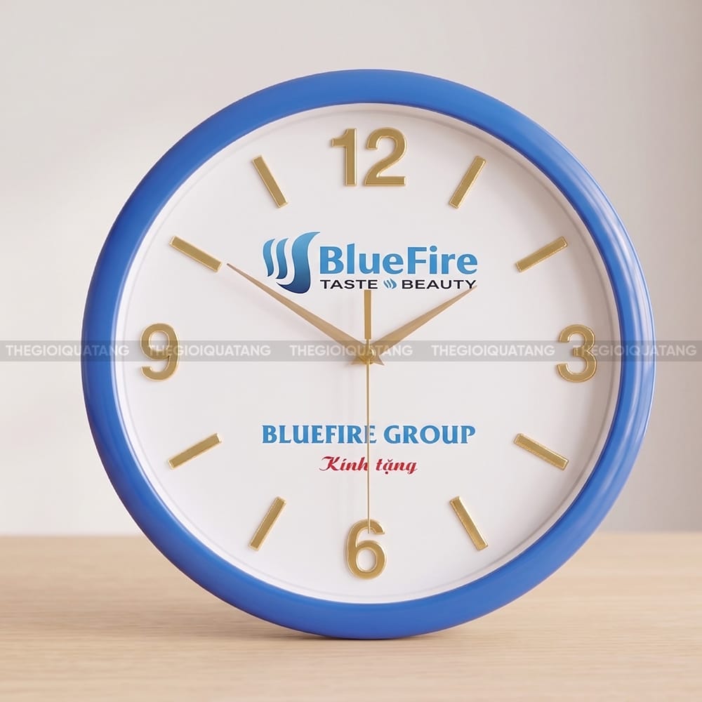 Đồng hồ treo tường tròn trong logo BlueFire Group 4