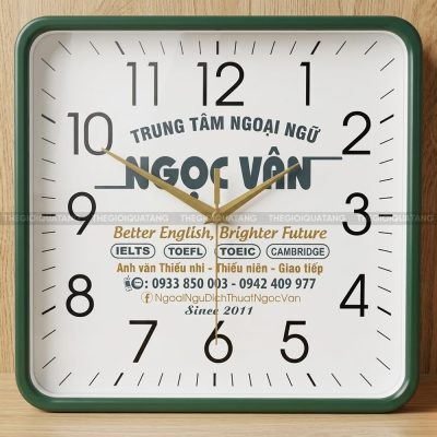 Đồng hồ treo tường vuông đẹp tinh tế 5