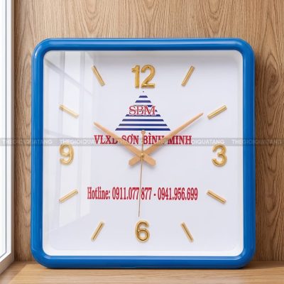 Đồng hồ treo tường vuông giá tại xưởng 2