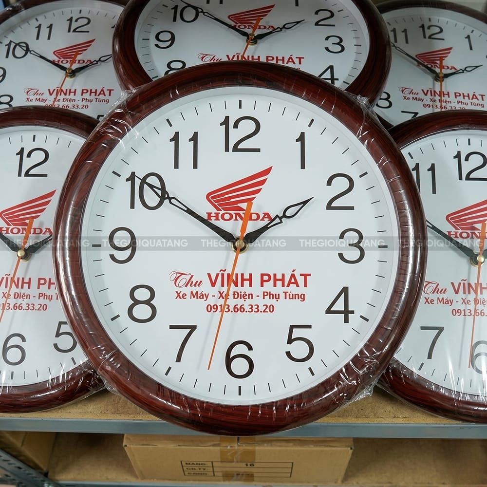 Đồng hồ tròn in logo Honda Vĩnh Phát 1