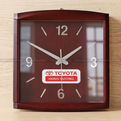 Gia công đồng hồ treo tường vuông giá rẻ 4