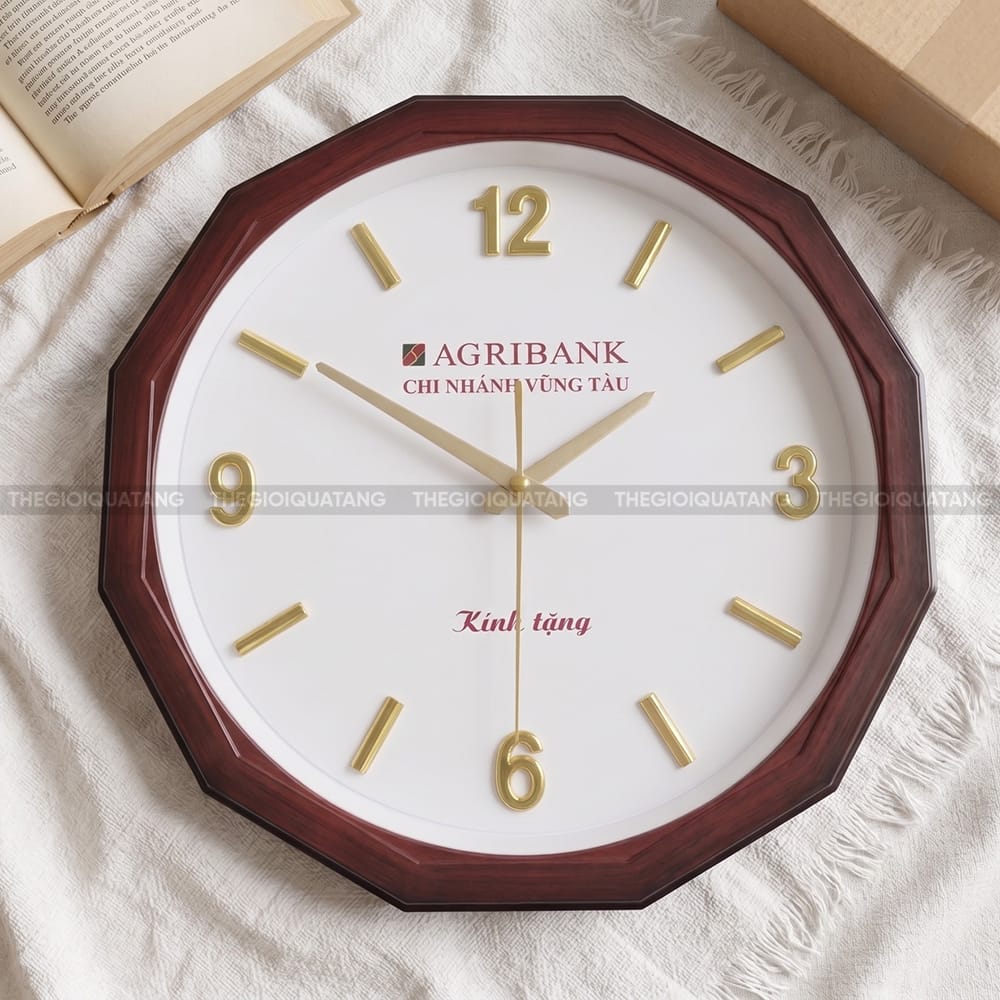 In logo lên đồng hồ treo thương hiệu ngân hàng Agribank 5
