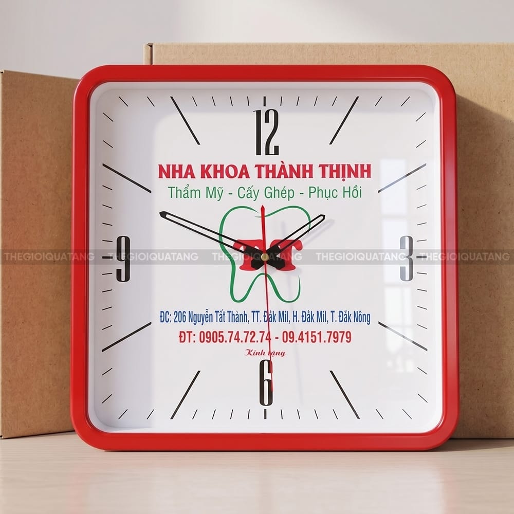Mẫu đồng hồ treo tường cao cấp Nha Khoa Thành Thịnh 4