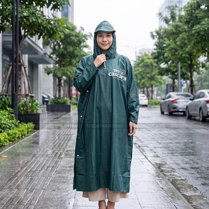 Làm áo mưa quảng cáo theo thiết kế riêng 2