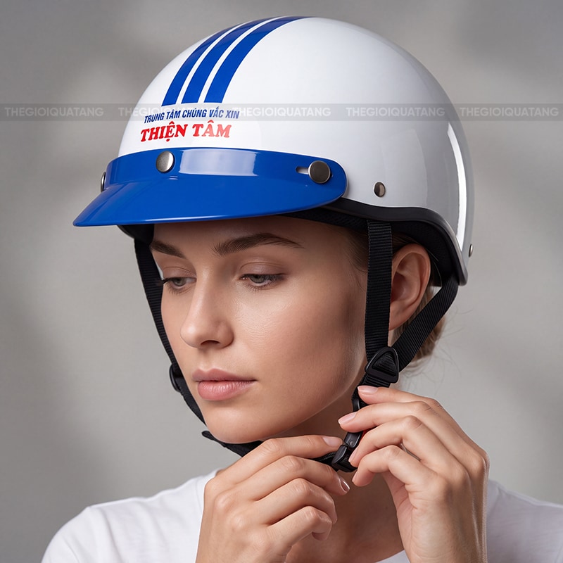 Nón bảo hiểm quà tặng doanh nghiệp sản xuất tại xưởng 2