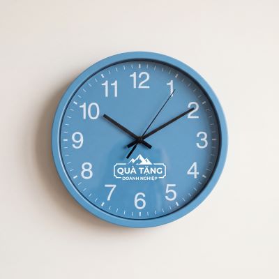 làm đồng hồ quà tặng